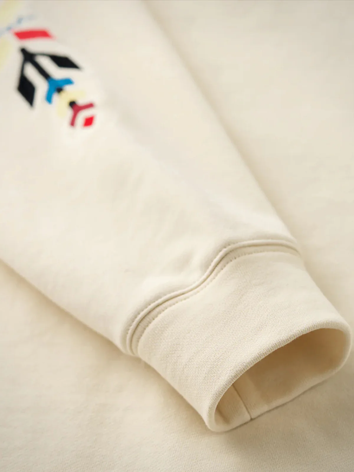 V-Gusset Sweatshirt with Navajo & Thunderbird Embroidery - Image 15