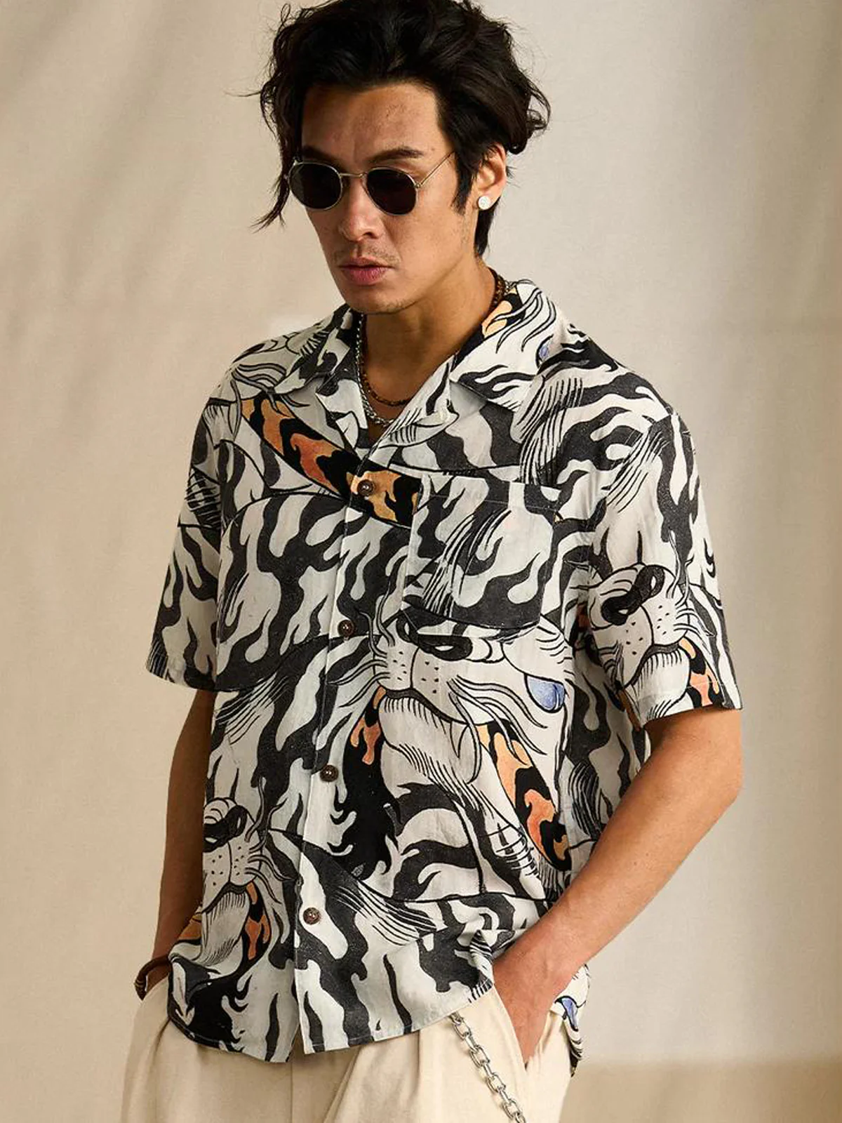 KARAKU×Ayako Ishiguro "White Tiger Biting the Tail" All-over Graphic Print Tencel Aloha Shirt - Image 4