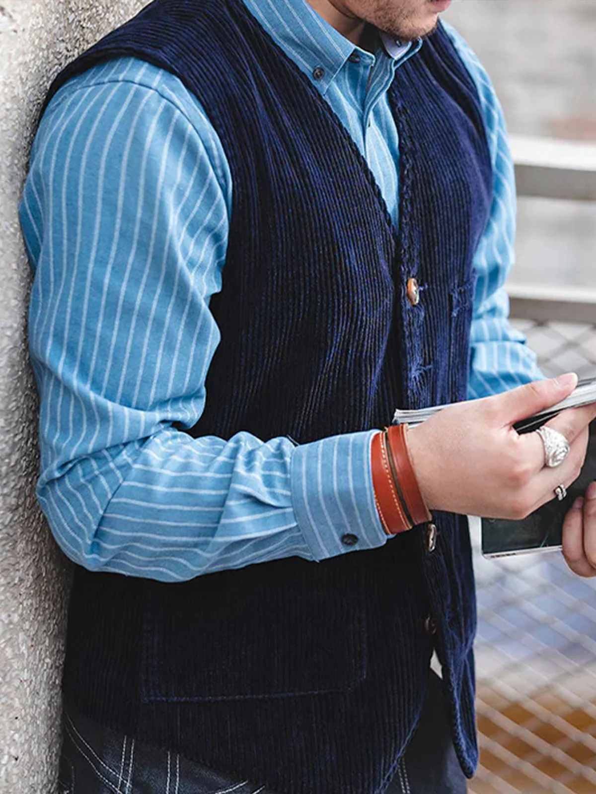 V-neck Corduroy Work Vest - Image 6