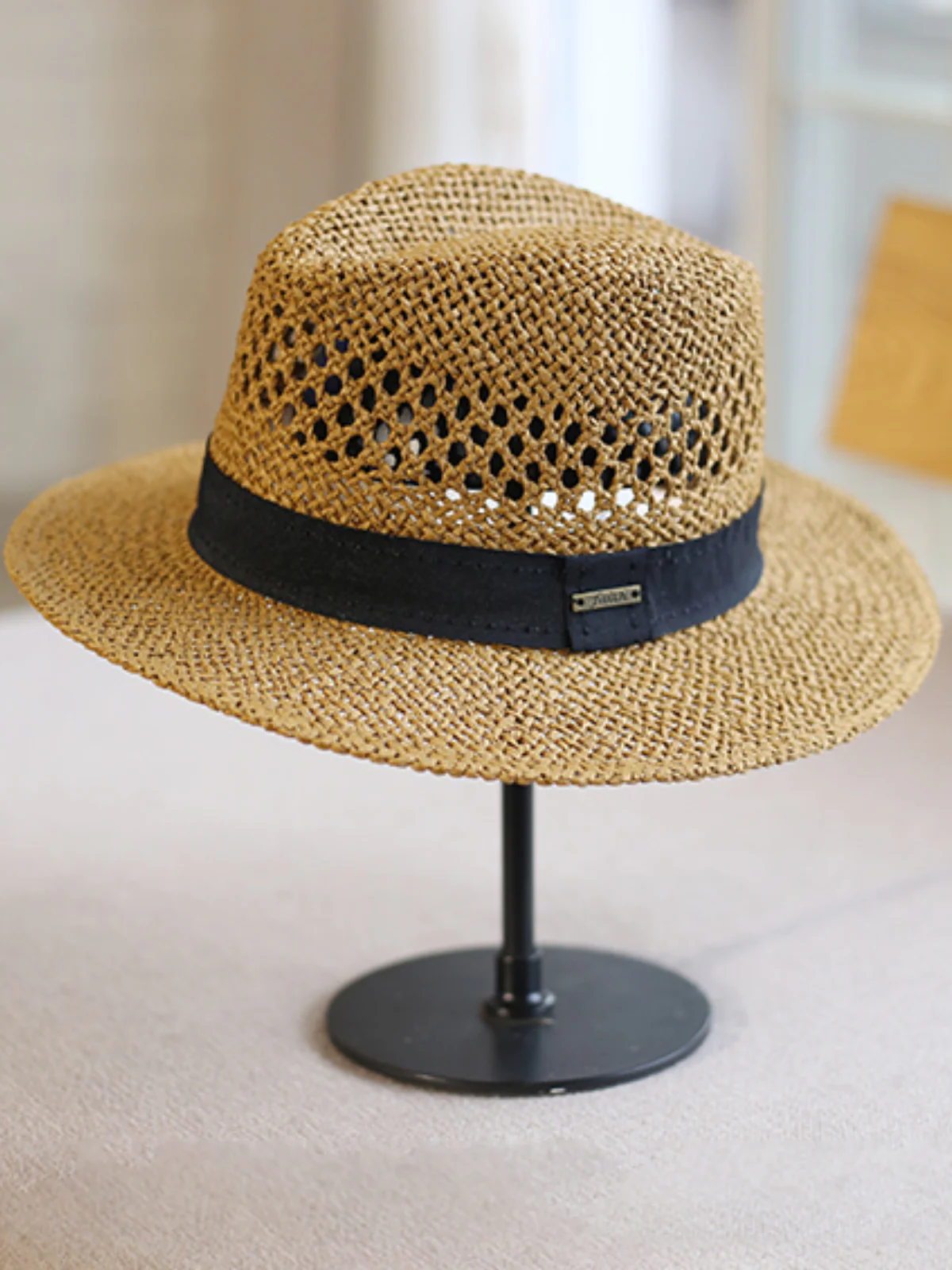 Hand-Woven Hollow Straw Hat - Image 9
