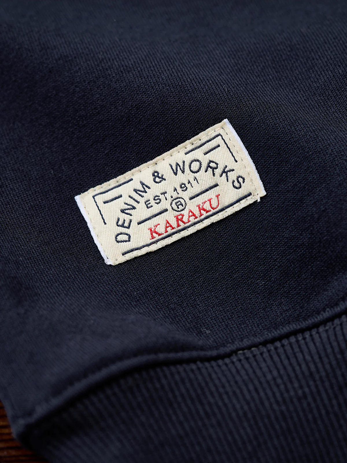 Casual Heavyweight Crewneck Sweatshirt - Image 11